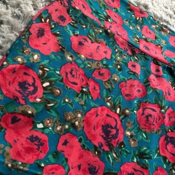 Swoon small tight fitted blue & pink floral bodycon skirt - Picture 5 of 5